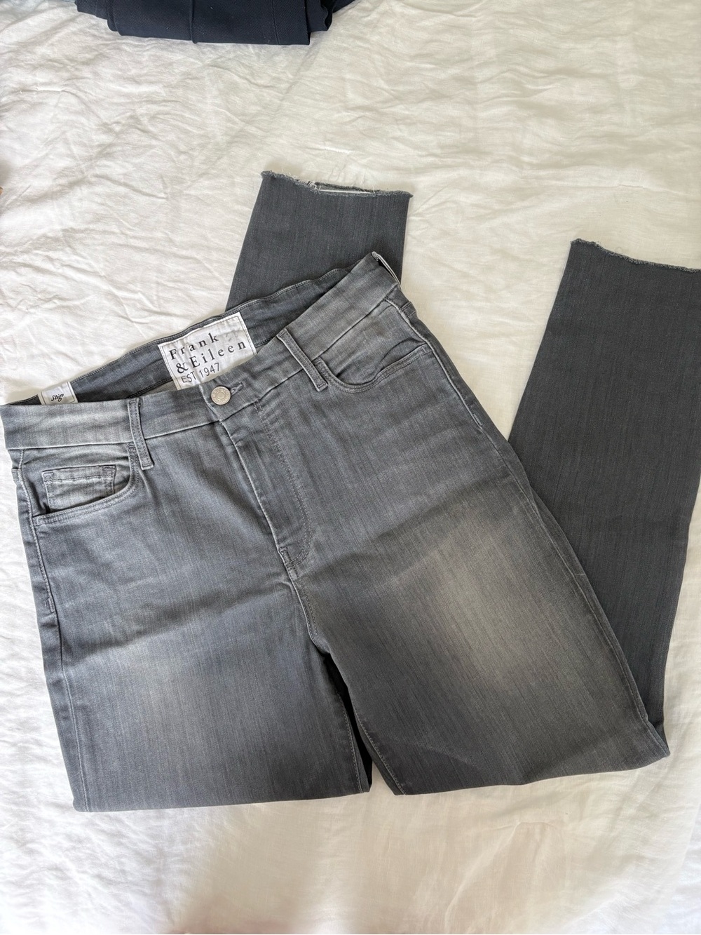 FRANK & EILEEN $298 ITALIAN PREFORMANCE DENIM JEANS WOMENS PANTS